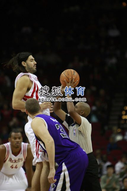 垒门将穆索